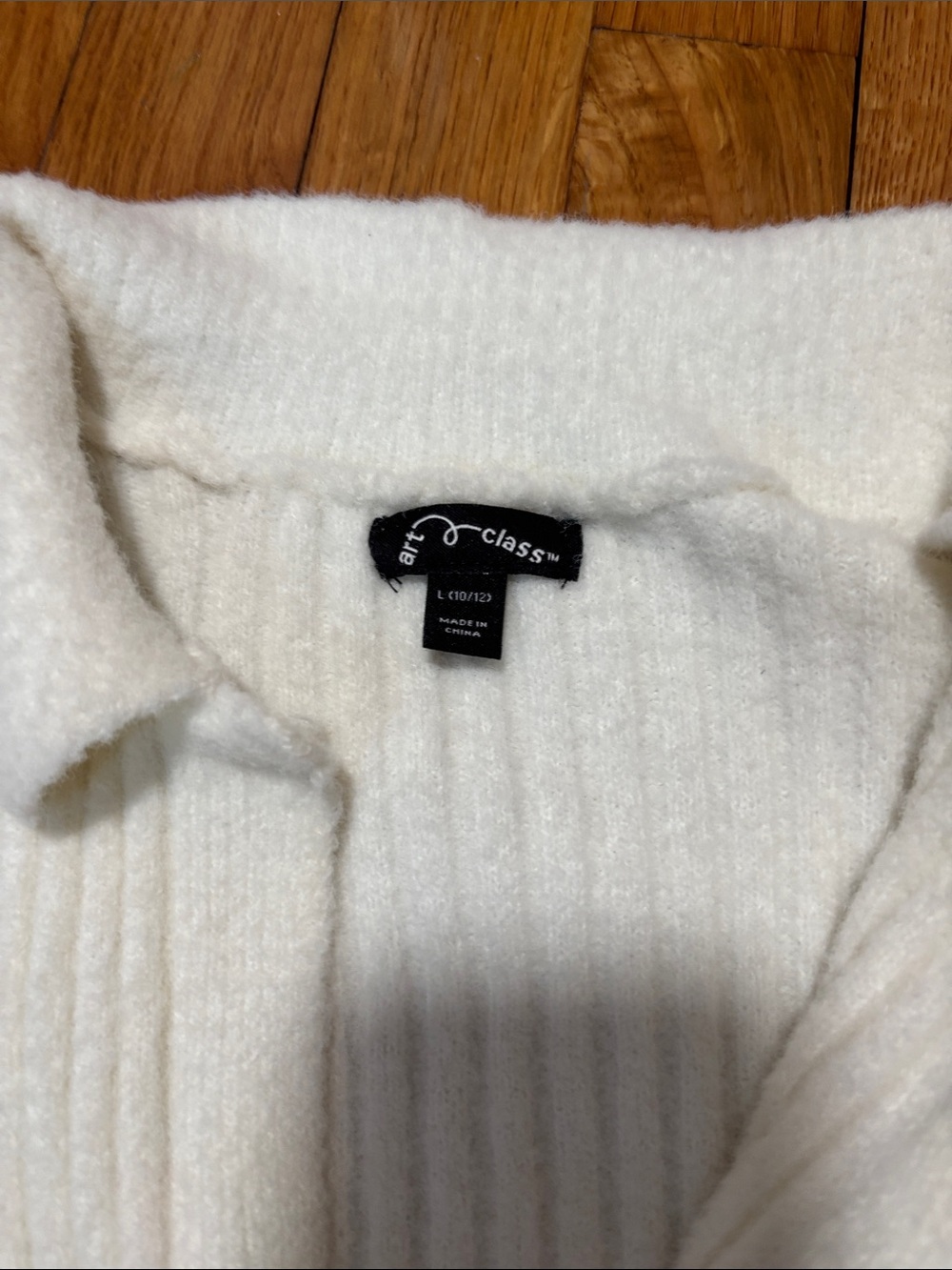 Club Monaco Cream Ribbed Button-Front Cardigan - Picture 2 of 4